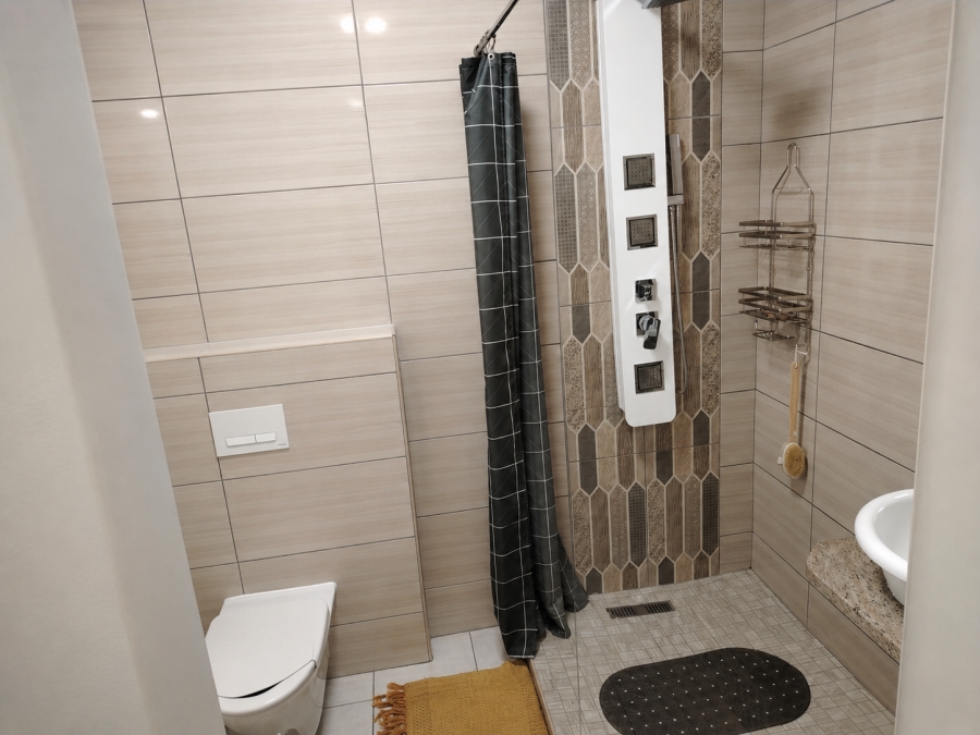 3 Bedroom Property for Sale in Waterval East North West